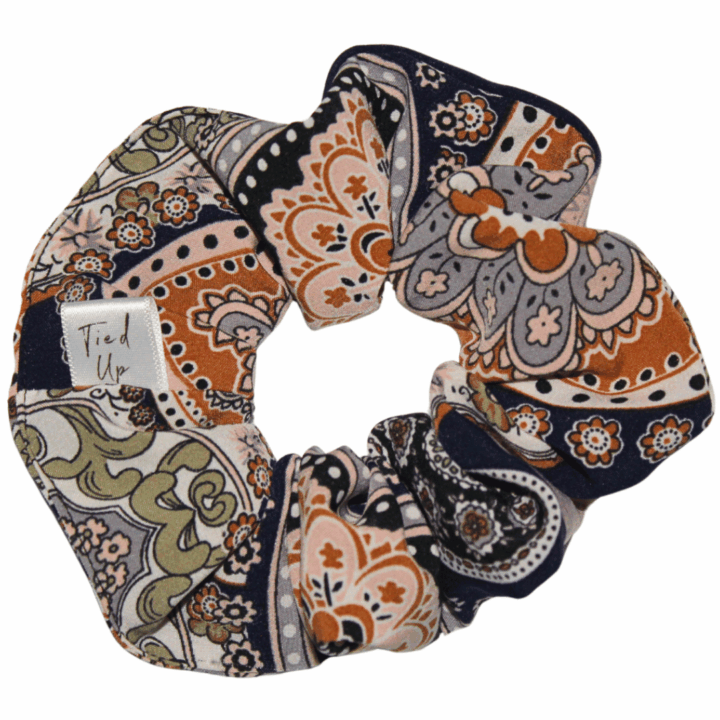 Nancy Scrunchie